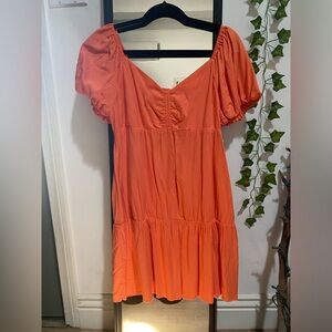 NWT. Nordstrom Rack - Abound. Size M. Coral/Peach colored.